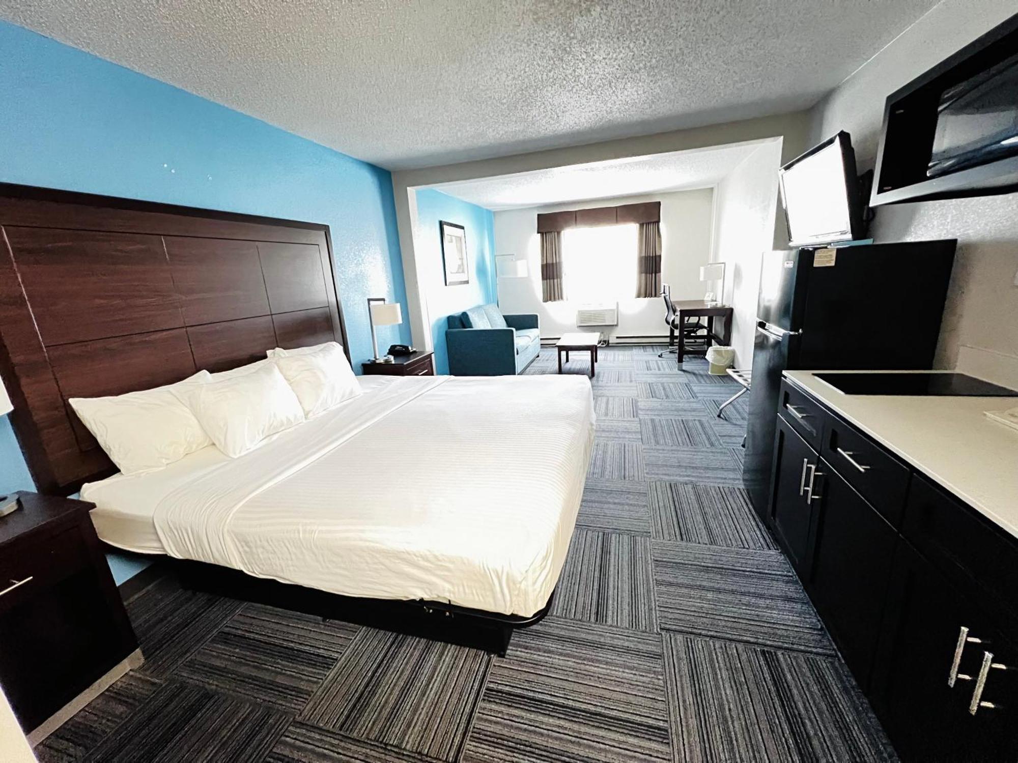 Hotel Baymont By Wyndham Marinette Esterno foto