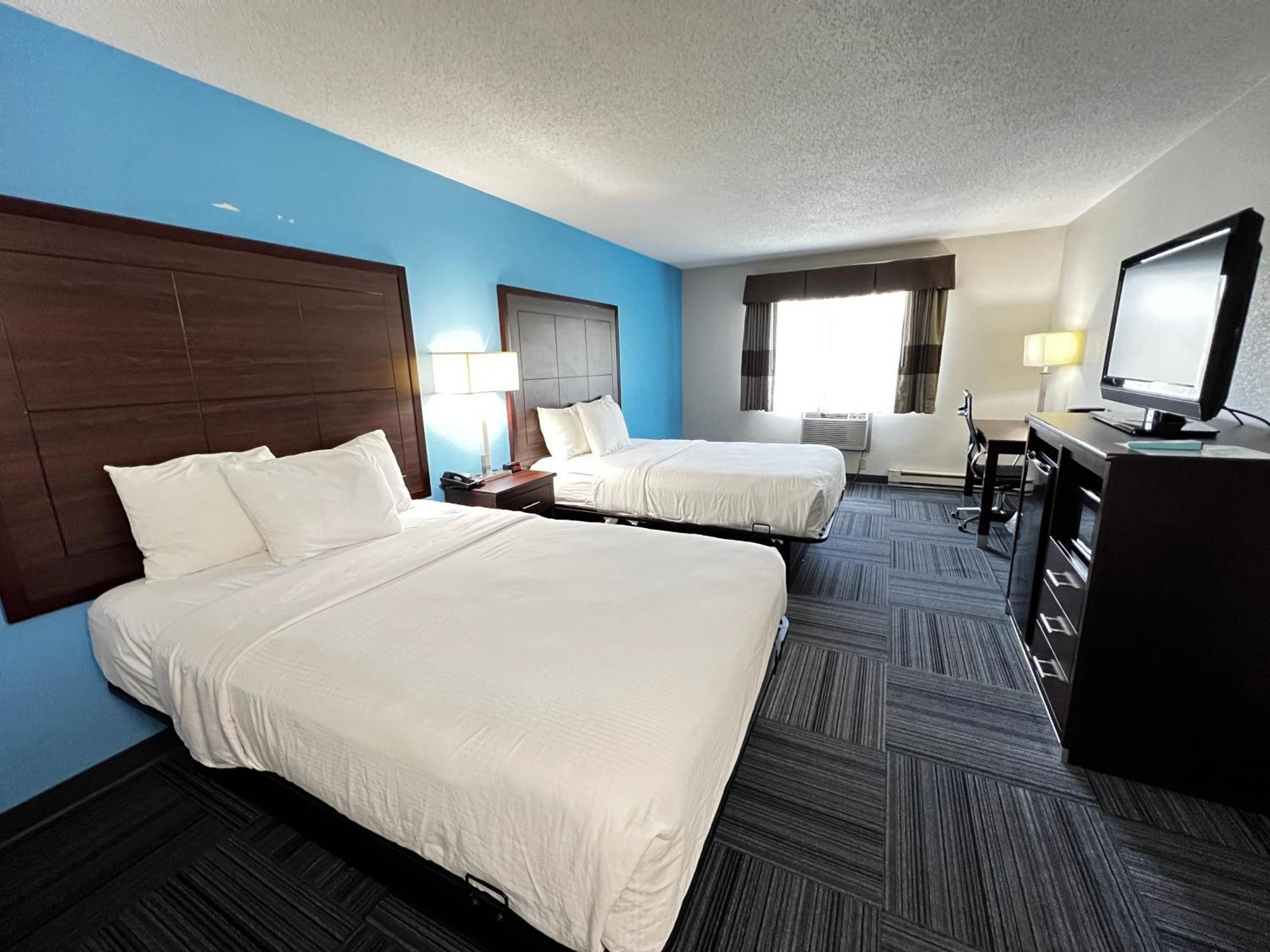 Hotel Baymont By Wyndham Marinette Esterno foto